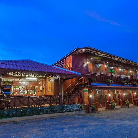 Mitkhoonyoum Hotel Ban Khun Yuam Esterno foto
