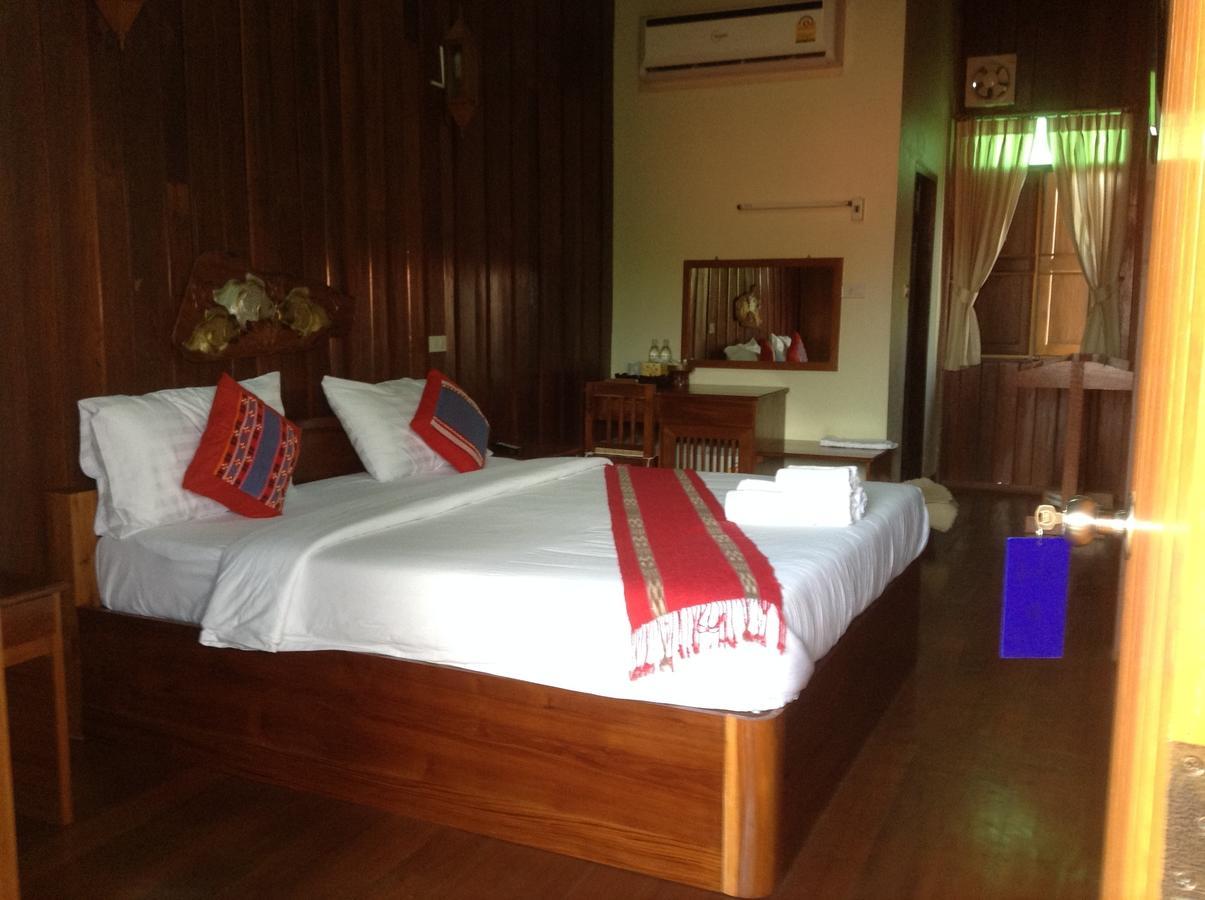 Mitkhoonyoum Hotel Ban Khun Yuam Esterno foto