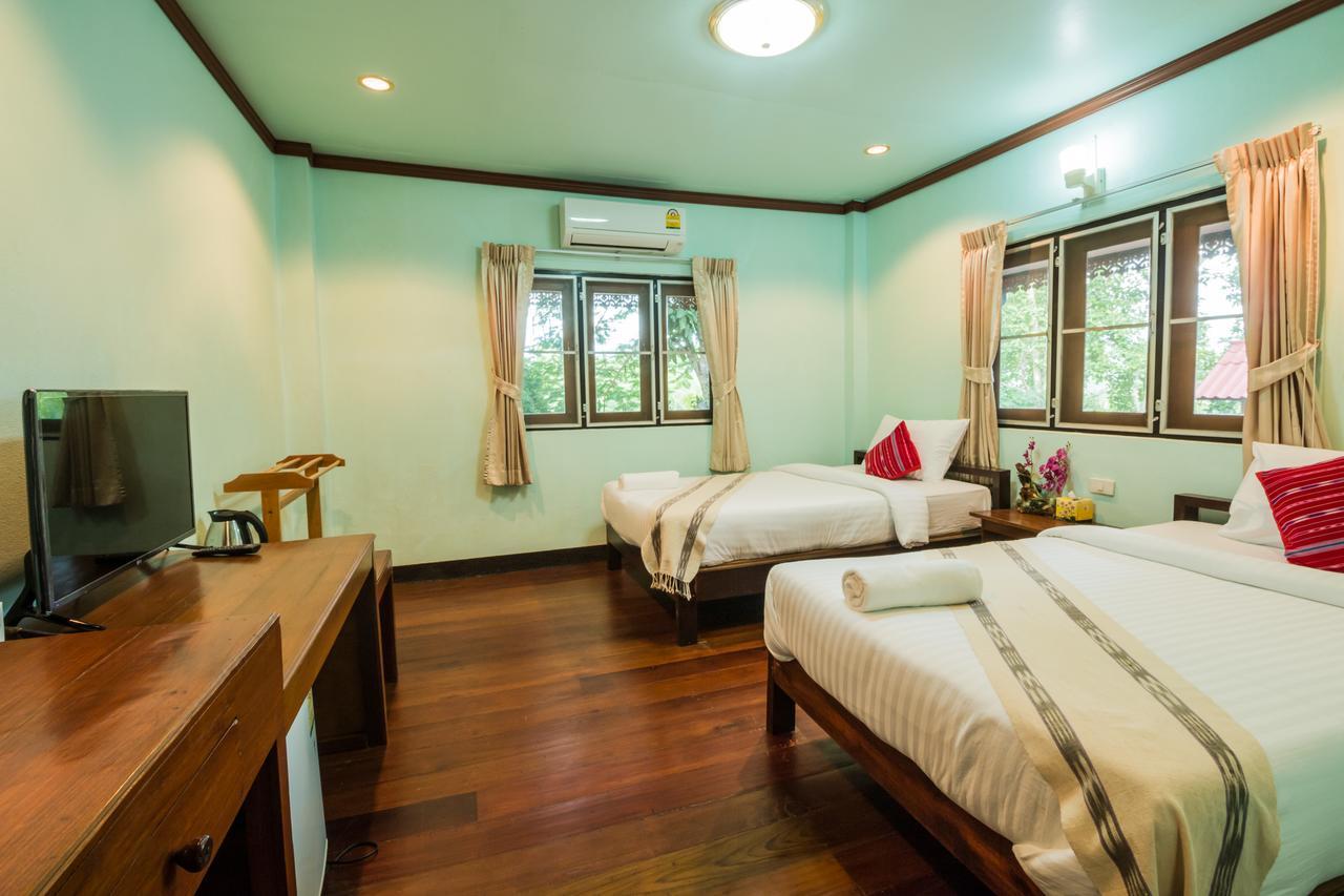 Mitkhoonyoum Hotel Ban Khun Yuam Esterno foto