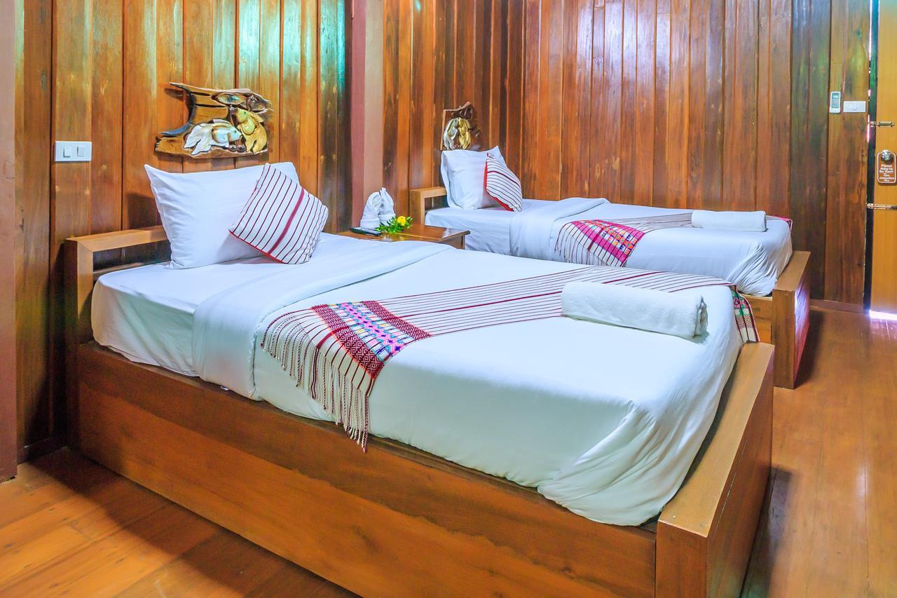 Mitkhoonyoum Hotel Ban Khun Yuam Esterno foto