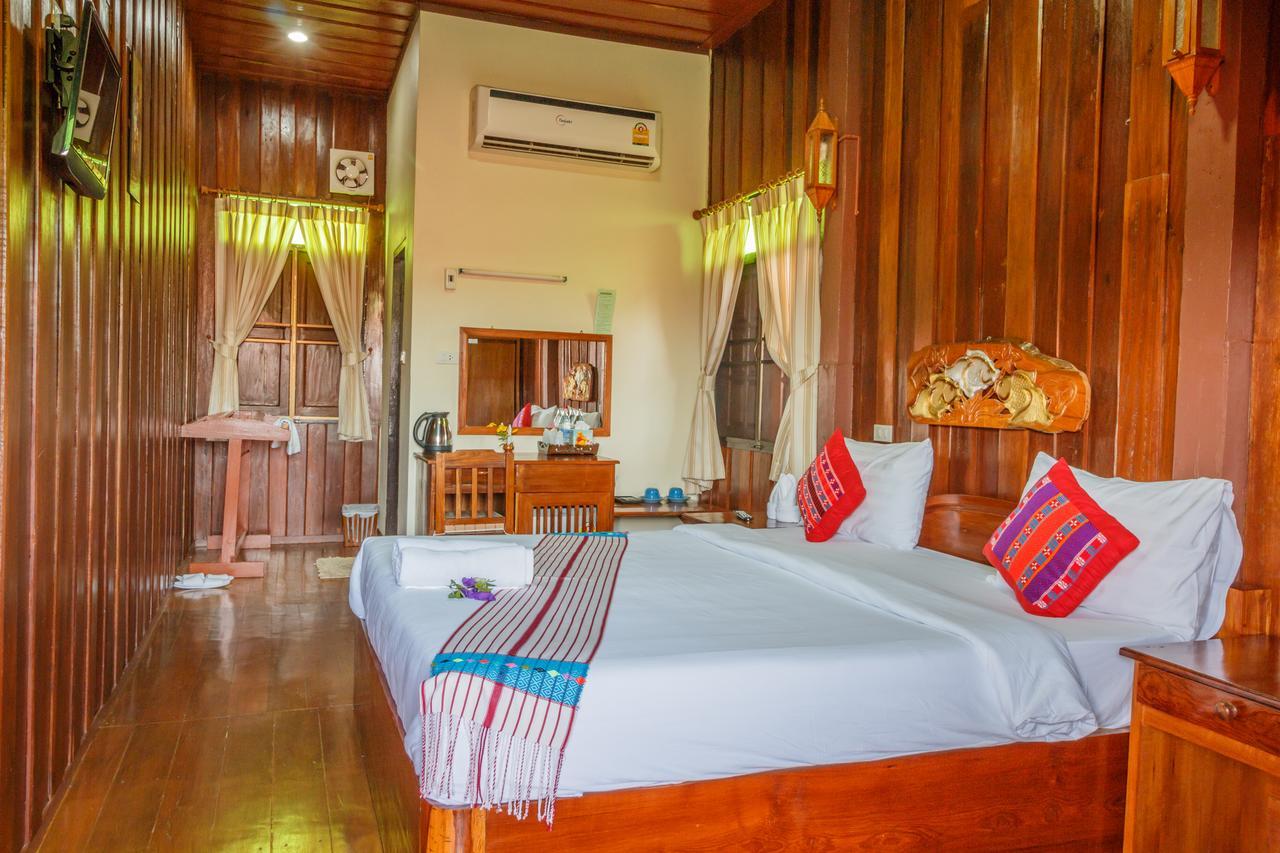 Mitkhoonyoum Hotel Ban Khun Yuam Esterno foto